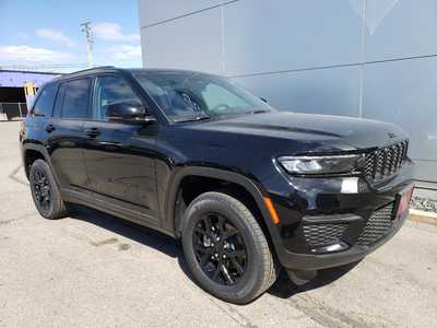 2025 Jeep Grand Cherokee, $42525. Photo 1