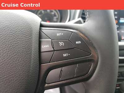 2022 Jeep Cherokee, $24450. Photo 4