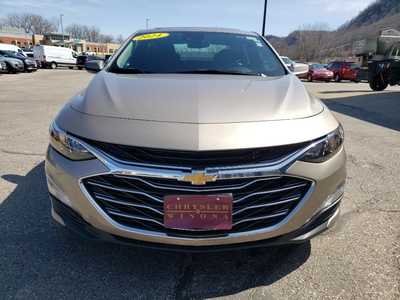 2024 Chevrolet Malibu, $19750. Photo 9