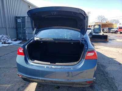 2024 Chevrolet Malibu, $18450. Photo 12