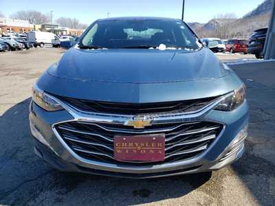 2024 Chevrolet Malibu, $18450. Photo 8