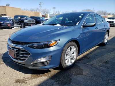 2024 Chevrolet Malibu, $18450. Photo 9