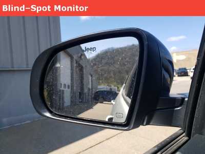 2025 Jeep Compass, $27860. Photo 3