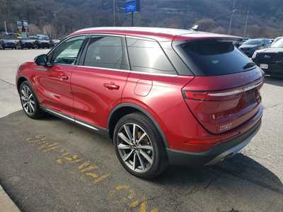 2020 Lincoln Corsair, $27490. Photo 11