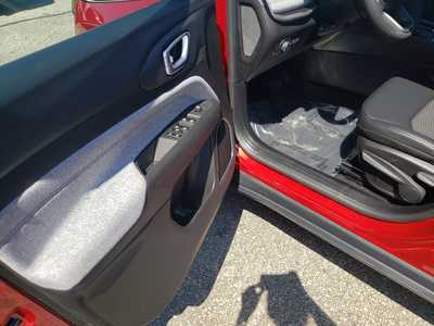 2025 Jeep Compass, $27612. Photo 11