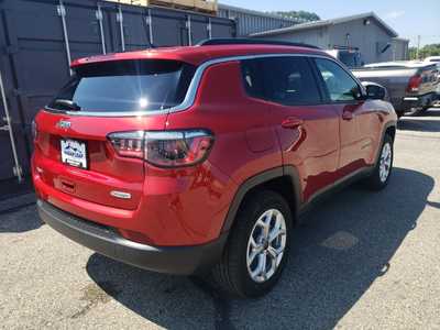2025 Jeep Compass, $27612. Photo 8