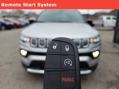 2025 Jeep Compass, $31335. Photo 9