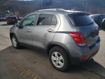 2020 Chevrolet Trax, $14490. Photo 8