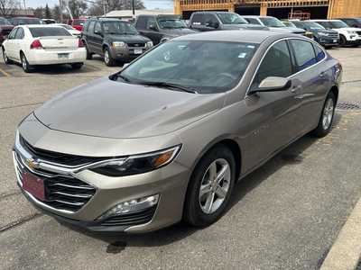 2024 Chevrolet Malibu, $18850. Photo 7
