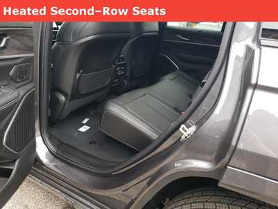 2025 Jeep Grand Cherokee, $57075. Photo 9