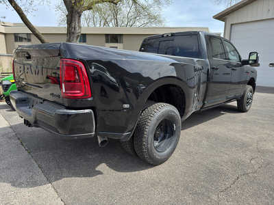 2025 RAM 3500 Crew Cab, $85455. Photo 3
