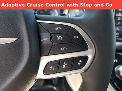 2023 Chrysler Pacifica, $25750. Photo 4