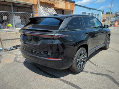 2025 Jeep Wagoneer, $57114. Photo 3