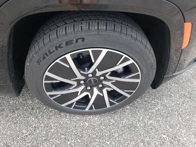 2025 Jeep Wagoneer, $51643. Photo 9
