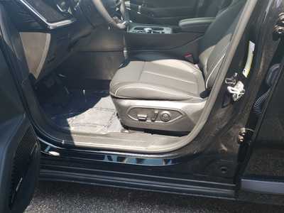 2025 Jeep Wagoneer, $50448. Photo 11