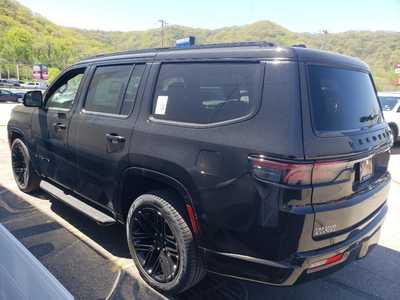 2025 Jeep Wagoneer, $72425. Photo 10