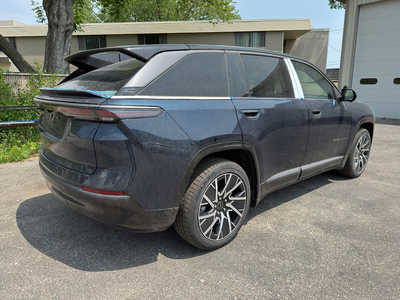 2025 Jeep Wagoneer, $57114. Photo 3