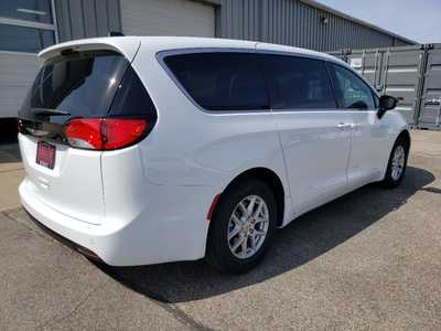 2025 Chrysler Voyager, $39190. Photo 11