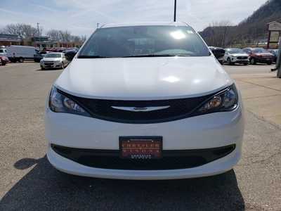 2025 Chrysler Voyager, $39190. Photo 6