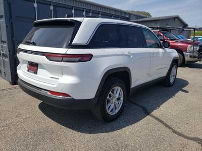 2023 Jeep Grand Cherokee, $29490. Photo 10