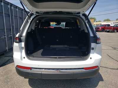 2023 Jeep Grand Cherokee, $29490. Photo 12