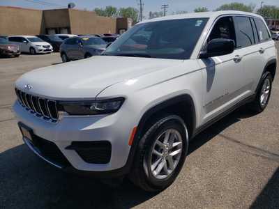 2023 Jeep Grand Cherokee, $29490. Photo 7