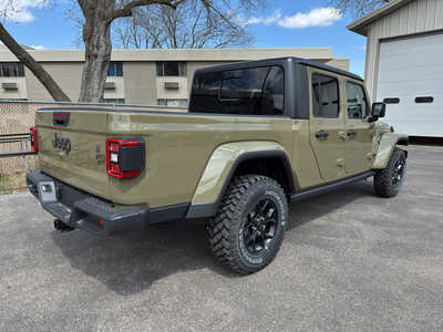 2025 Jeep Gladiator, $48017. Photo 3