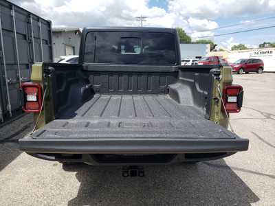 2025 Jeep Gladiator, $44997. Photo 6