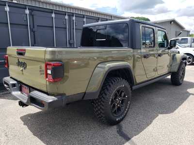 2025 Jeep Gladiator, $44997. Photo 7