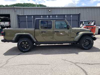 2025 Jeep Gladiator, $44997. Photo 8