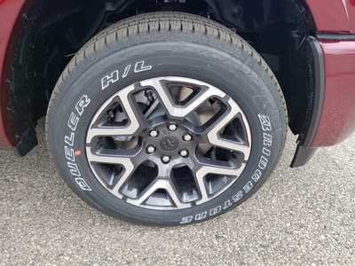 2025 RAM 1500 Crew Cab, $58481. Photo 9
