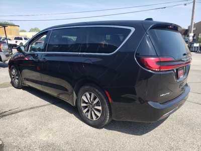 2023 Chrysler Pacifica, $24999. Photo 9