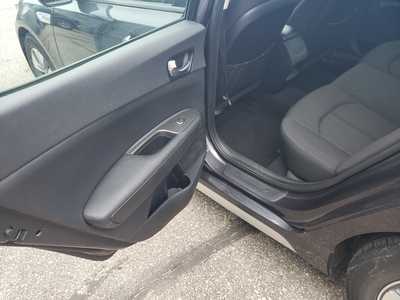 2017 Kia Optima, $8490. Photo 11