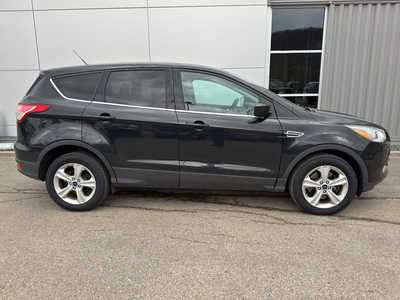 2014 Ford Escape, $6990. Photo 2