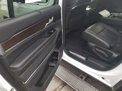 2023 Jeep Grand Wagoneer, $61450. Photo 12