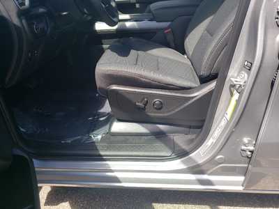 2025 RAM 1500 Crew Cab, $49730. Photo 11