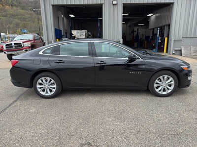 2024 Chevrolet Malibu, $18250. Photo 2