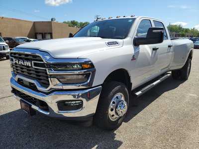 2025 RAM 3500 Crew Cab, $69425. Photo 6