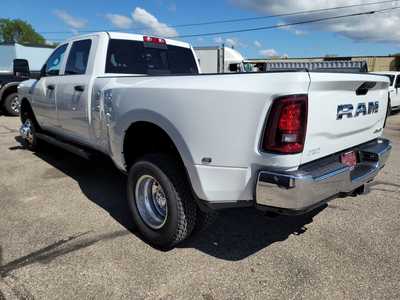 2025 RAM 3500 Crew Cab, $69425. Photo 7