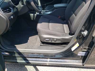 2024 Chevrolet Malibu, $17850. Photo 11
