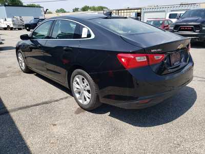 2024 Chevrolet Malibu, $17850. Photo 4