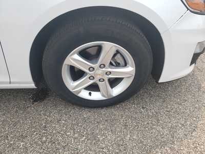 2024 Chevrolet Malibu, $18850. Photo 9