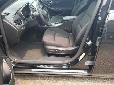 2024 Chevrolet Malibu, $18650. Photo 11