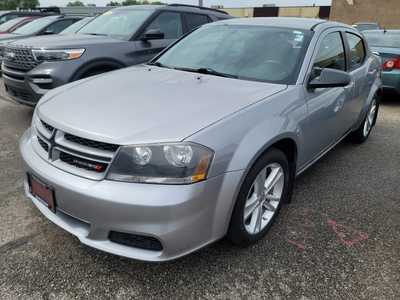 2014 Dodge Avenger, $8990. Photo 1