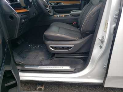 2024 Jeep Grand Wagoneer, $79447. Photo 11