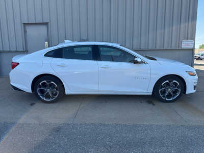 2024 Chevrolet Malibu, $19950. Photo 2