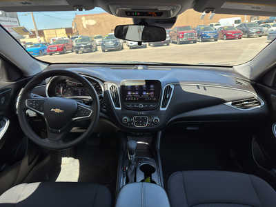 2024 Chevrolet Malibu, $19250. Photo 3