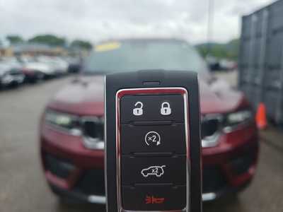 2025 Jeep Grand Cherokee, $40678. Photo 10