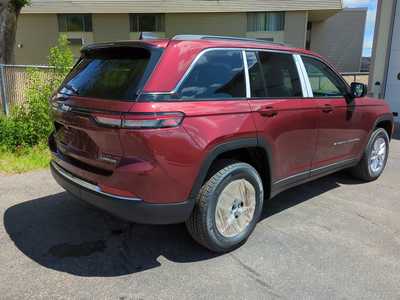2025 Jeep Grand Cherokee, $40678. Photo 3