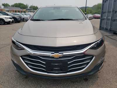 2024 Chevrolet Malibu, $18950. Photo 2